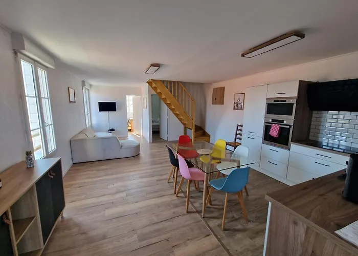 Super Emplacement Duplex Climatise Apartman *